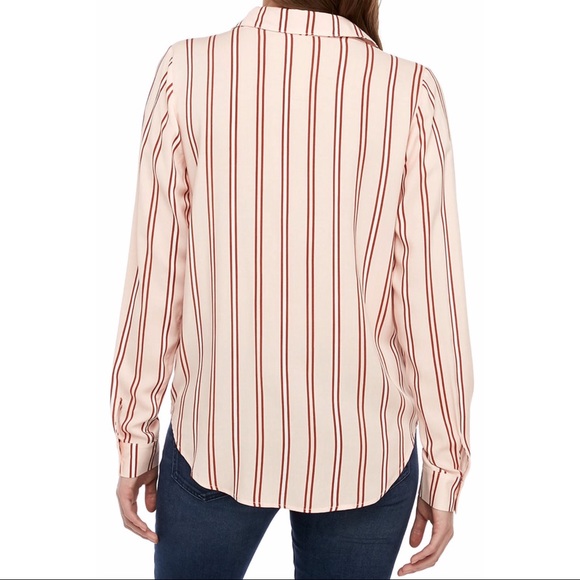 NWT Taylor & Sage Long Sleeve Shirt With Smocking - Picture 2 of 2